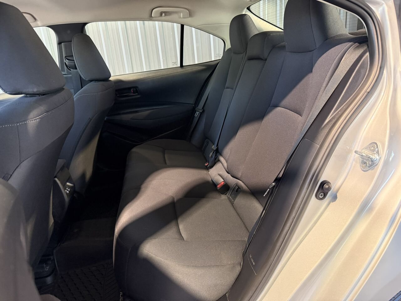 2024 Toyota Corolla White Rouyn-Noranda - photo #9