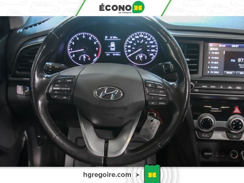 2020 Hyundai Elantra Red Blainville - photo #18