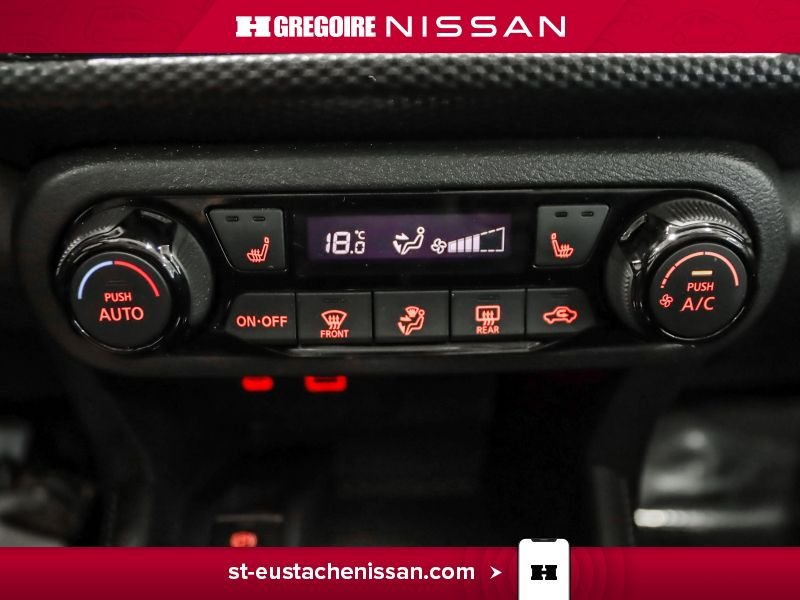 2023 Nissan Kicks White Laval - photo #22