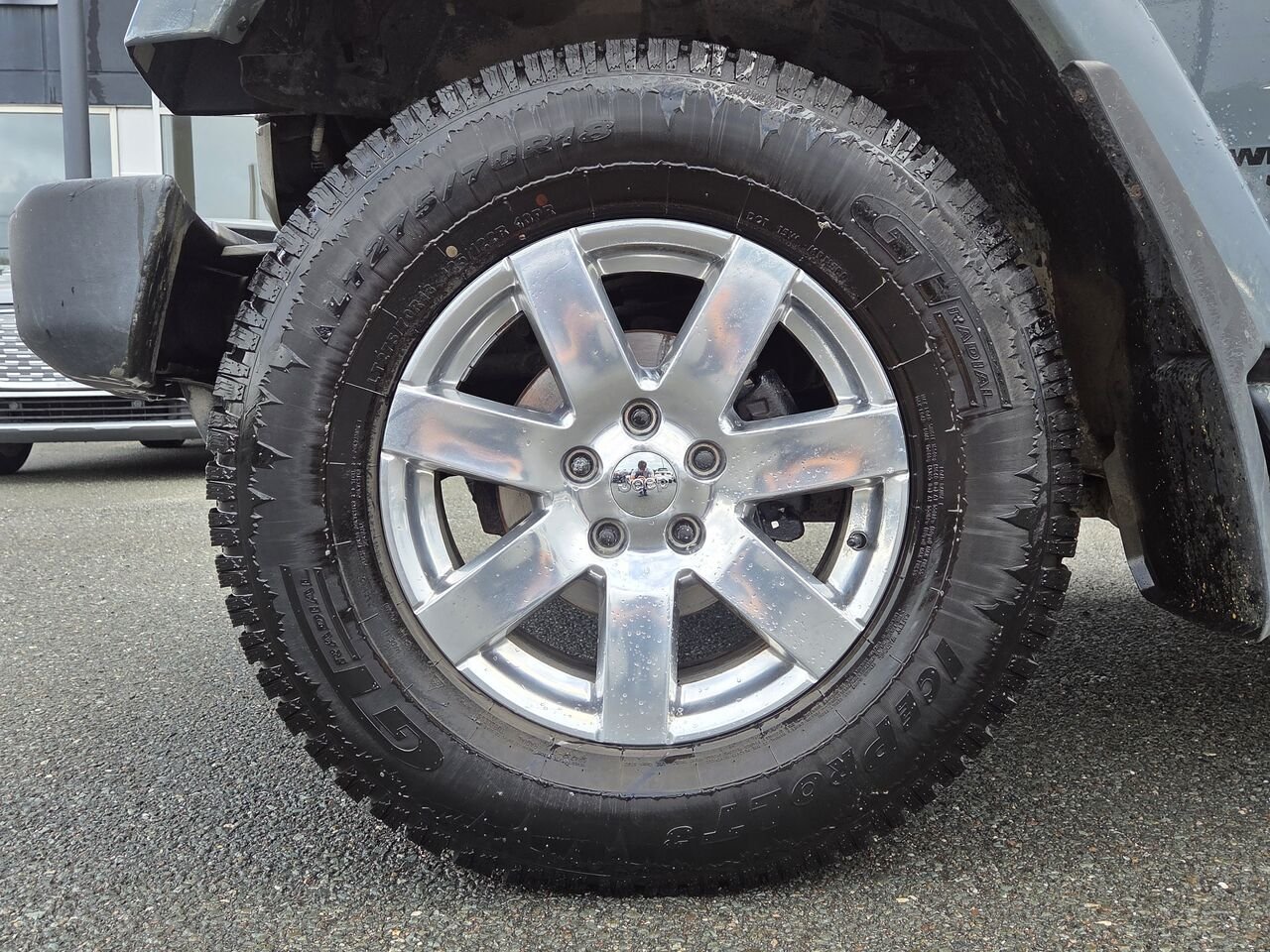 Jeep Wrangler Unlimited Sahara 2015 Gris Granby - photo #10
