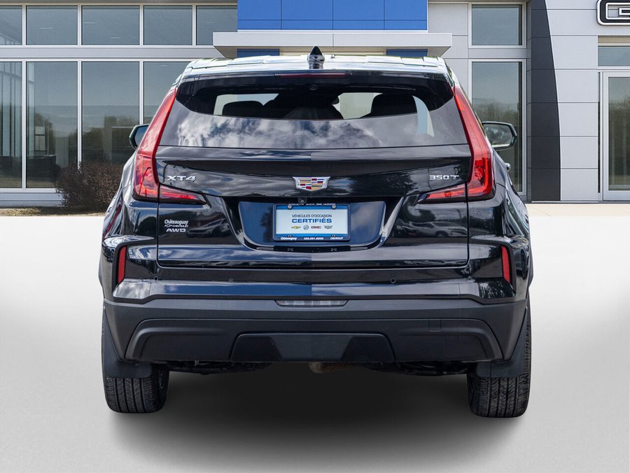 2024 Cadillac XT4 2024 Black