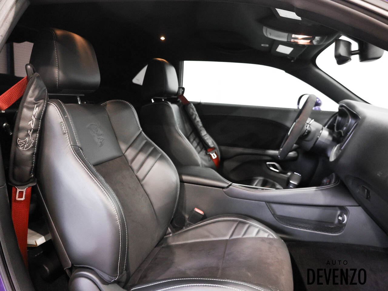 2018 Dodge Challenger Purple Saint-Eustache - photo #7