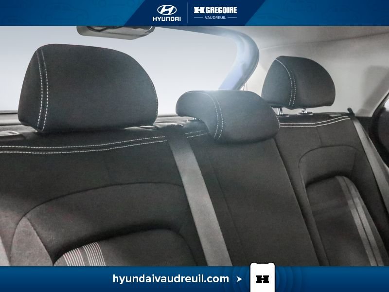 2025 Hyundai Venue Blue Blainville - photo #31