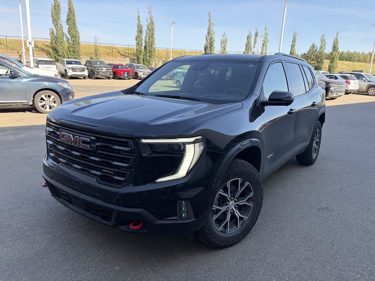 2025 GMC Acadia AWD 4dr AT4 Black Sherwood Park - photo #2
