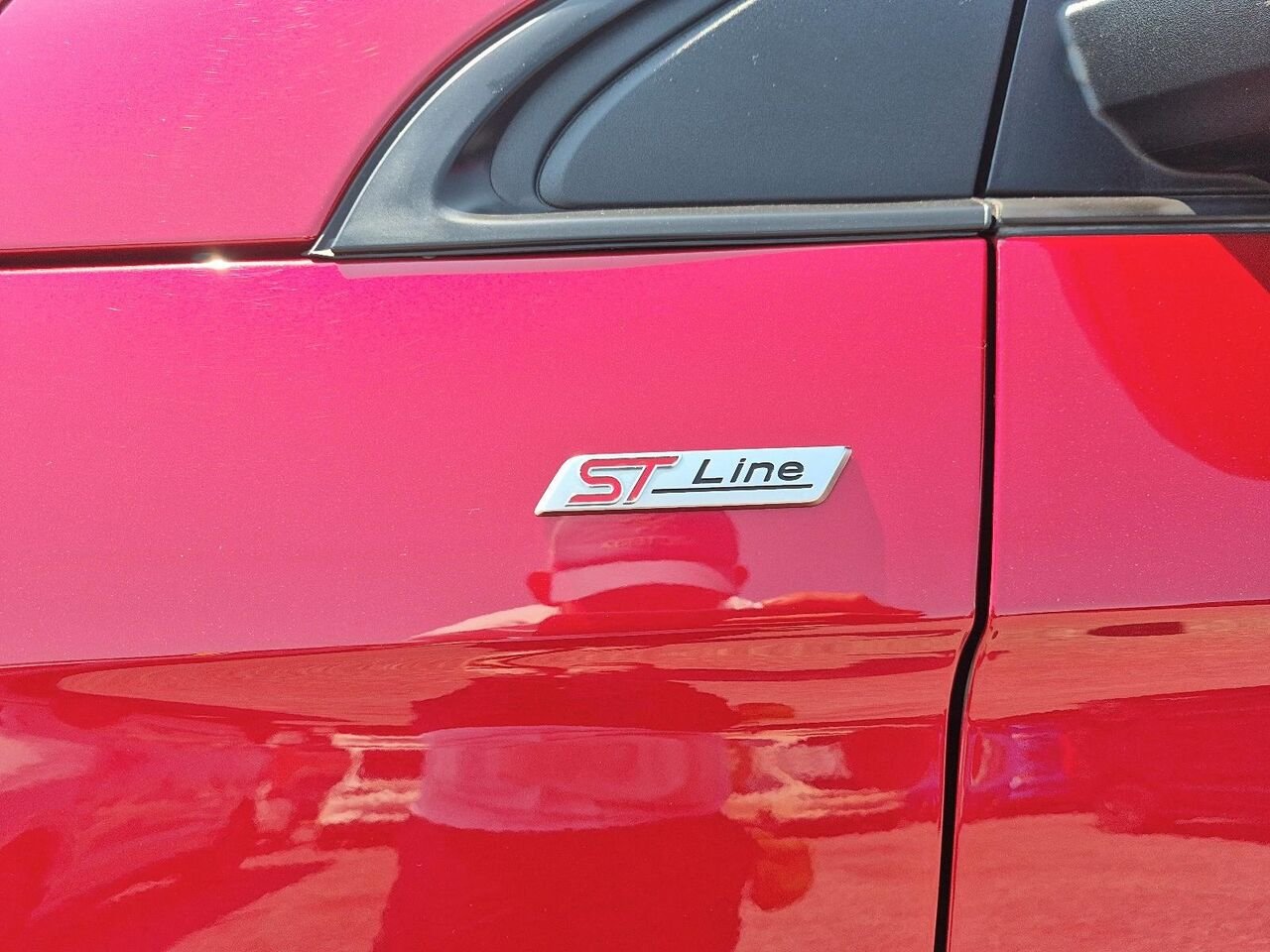 2020 Ford Edge Red Saint-Jérôme - photo #6