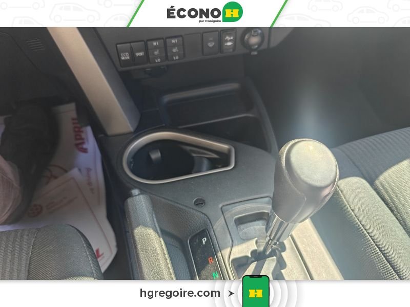 Toyota Rav 4 2017 Blanc Blainville - photo #14