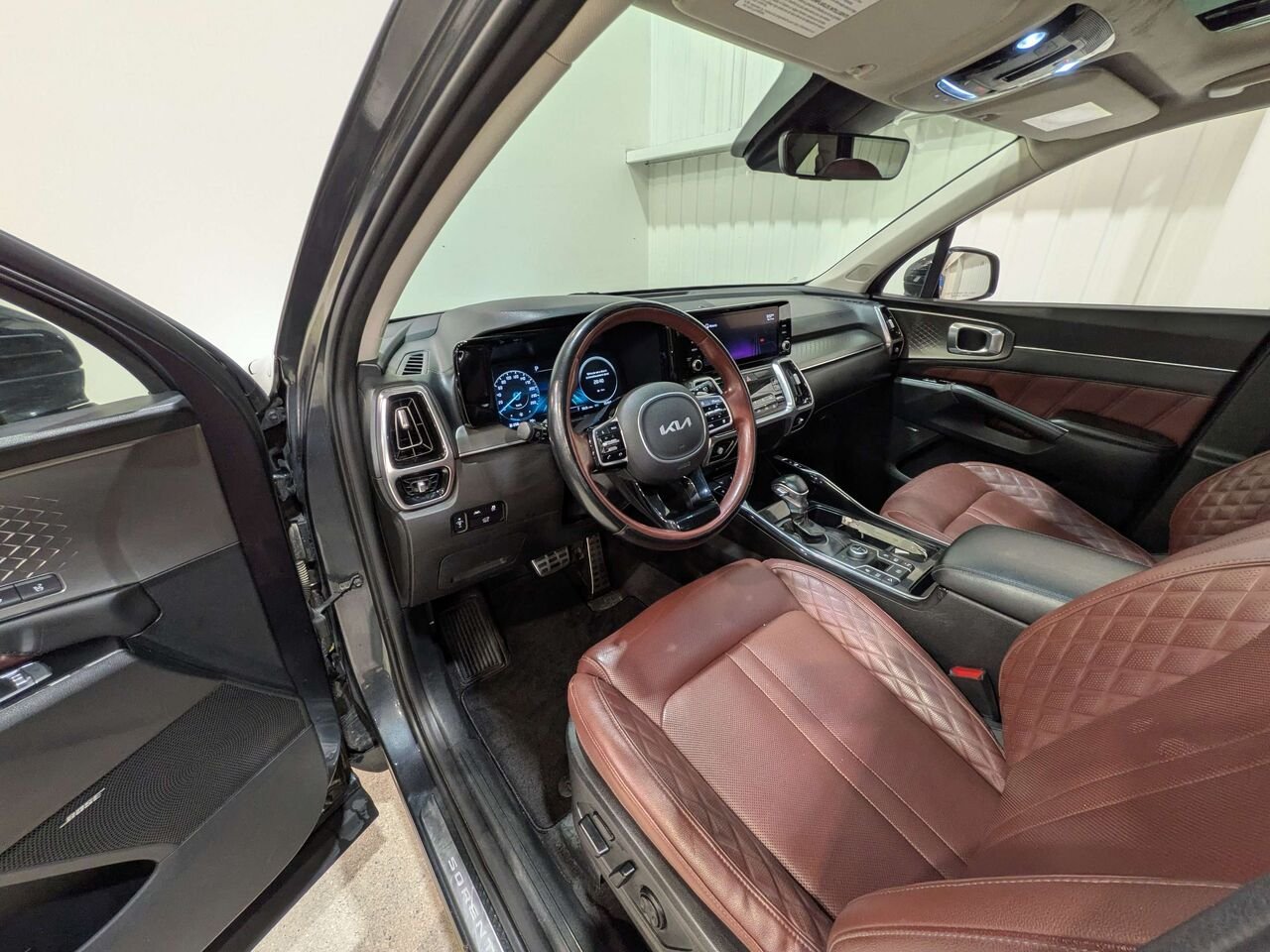 2022 Kia Sorento SX AWD w/Burgundy Leather Grey Val-David - photo #9