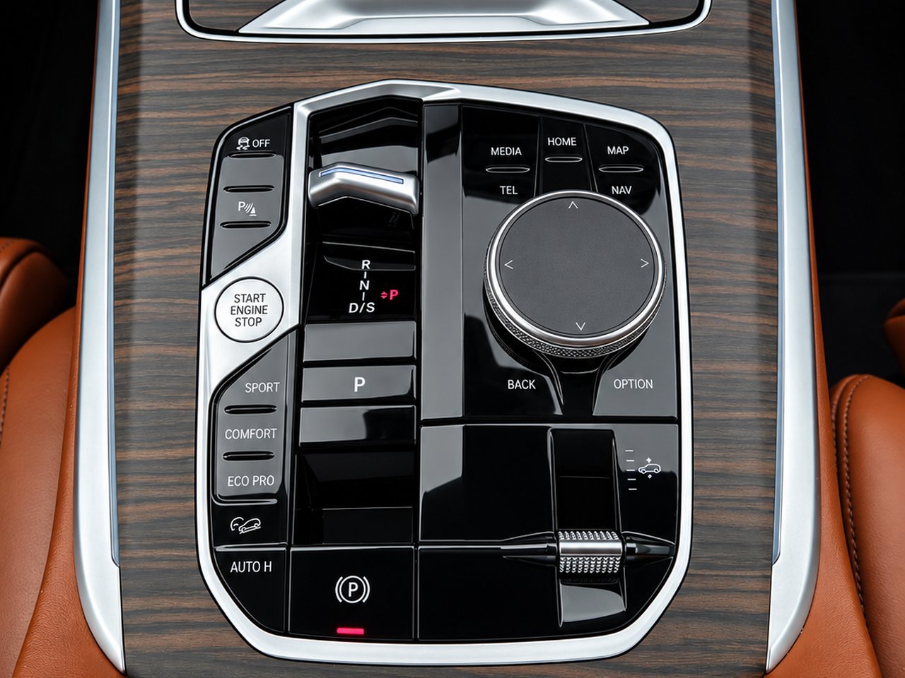 BMW X7 40i xDrive 2023 Noir Granby - photo #19