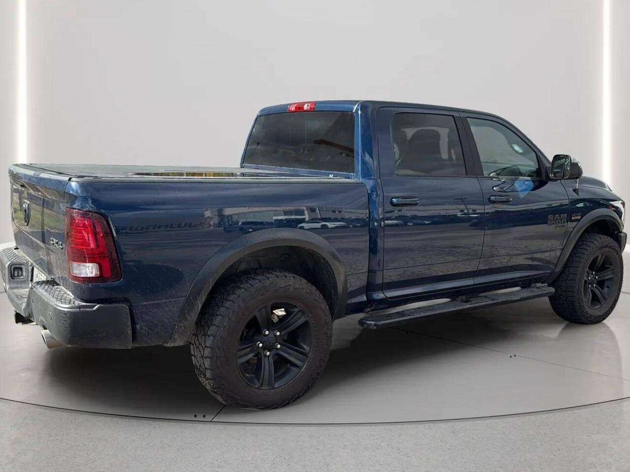 2021 Ram 1500 Warlock Blue Gatineau - photo #4