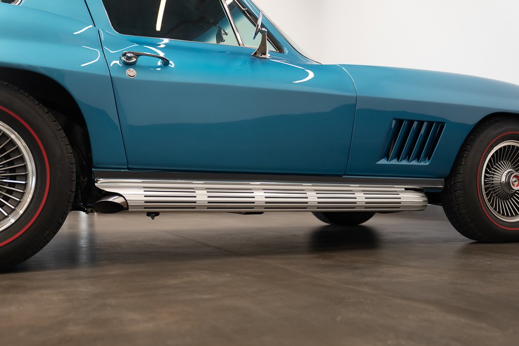 Chevrolet Corvette 1967 Bleu Montréal - photo #7