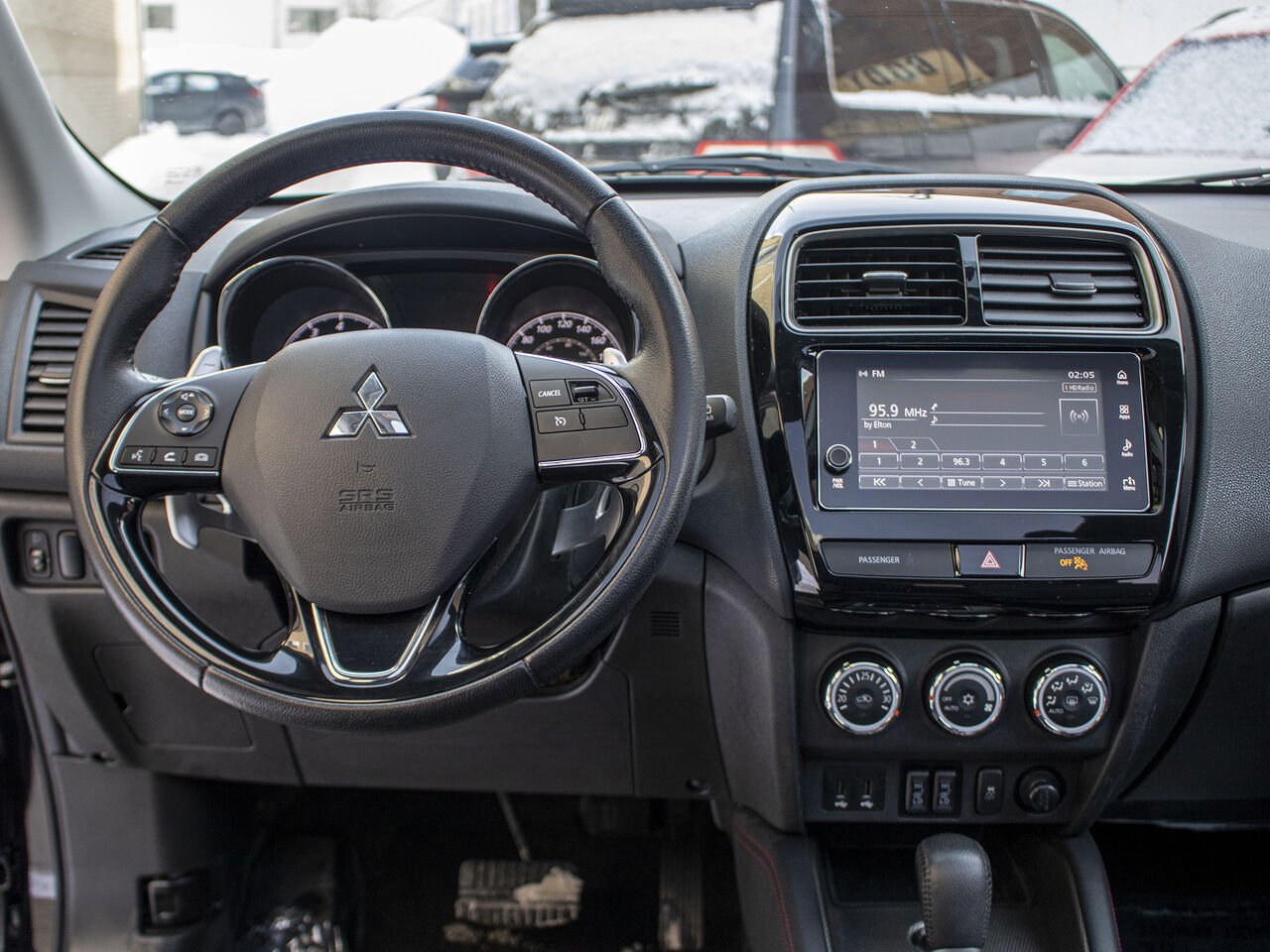 2019 Mitsubishi RVR GT-AWD Black Montreal - photo #6