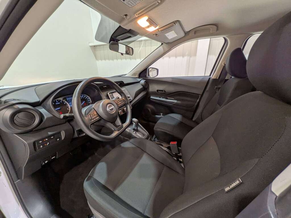 2024 Nissan Kicks S FWD White Val-David - photo #7