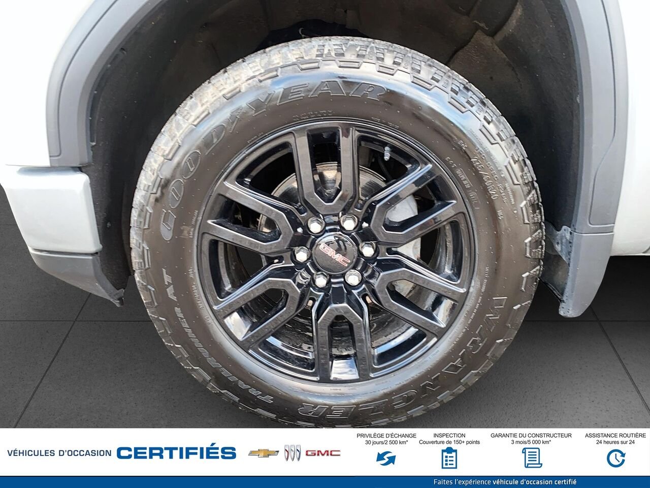 GMC SIERRA 150 Pro cabine multiplace 4RM 157 po 2024 Gris Montmagny - photo #6