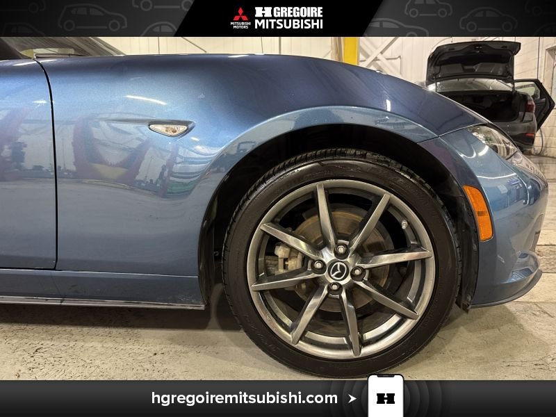 2018 Mazda MX-5 Blue Laval - photo #11