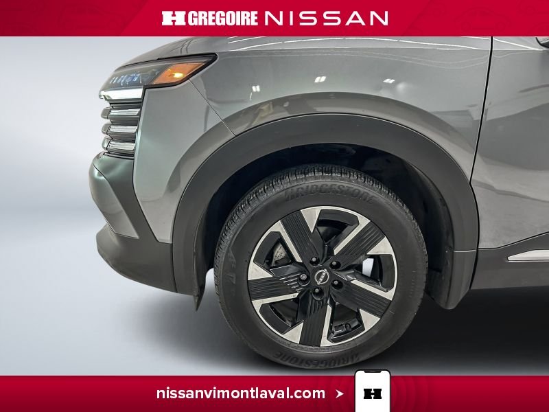 2025 Nissan Kicks Grey Laval - photo #26