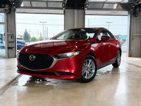 MAZDA Mazda3 2026 2026 Rouge vibrant cristal métallisé