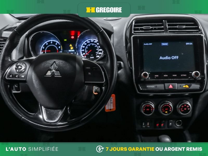 2023 Mitsubishi RVR Grey Saint-Eustache - photo #16