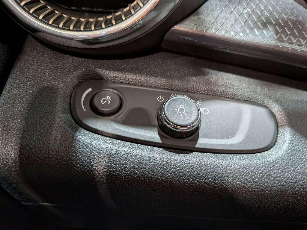 Chevrolet Trax FWD 4dr ACTIV 2025 Vert Val-David - photo #18