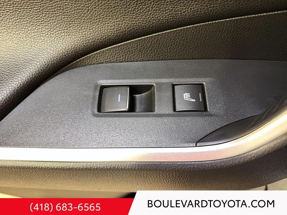 Toyota RAV4 Prime (PHEV) 98770A-67 | XSE 2024 Blanc Québec - photo #23