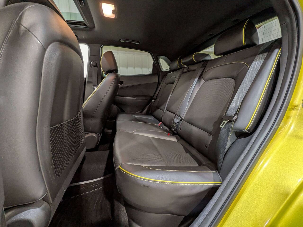 2019 Hyundai Kona 1.6T Ultimate AWD w/Lime Colour Pack Green Val-David - photo #10