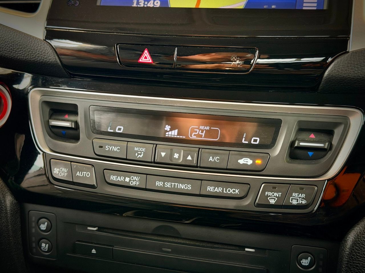 2019 Honda Ridgeline Silver Notre-Dame-des-Prairies - photo #30