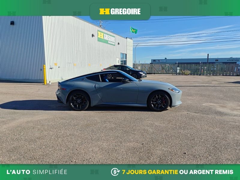 Nissan Z 2023 Gris Laval - photo #10