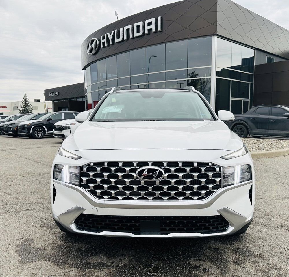 HYUNDAI Santa Fe 2023 Blanc à thématique Serenity Gatineau - photo #1