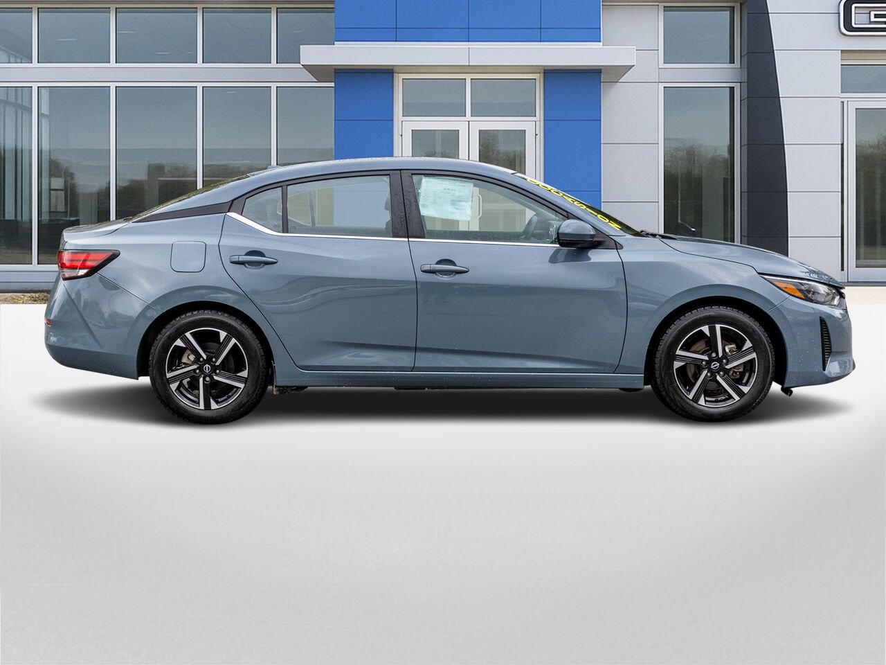 2025 Nissan Sentra SV FWD Grey Châteauguay - photo #4