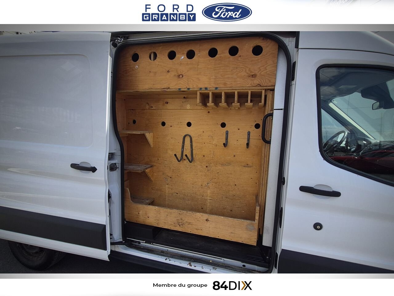 2015 Ford Transit fourgon utilitaire White Granby - photo #13