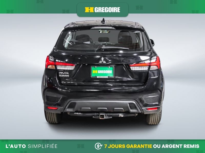 2024 Mitsubishi RVR Black Saint-Eustache - photo #5