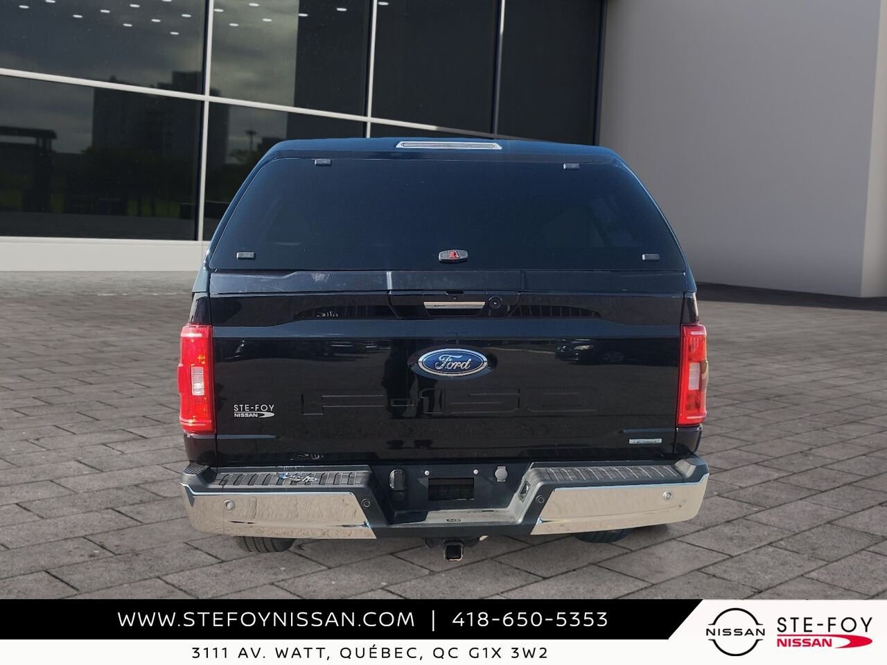 Ford F-150 XLT SUPER CREW 2023 Noir Ste-Foy - photo #2