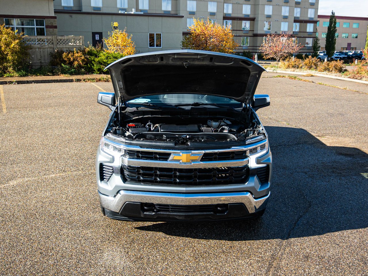 2025 Chevrolet Silverado 1500 4WD Crew Cab 147 LT Grey Sherwood Park - photo #9