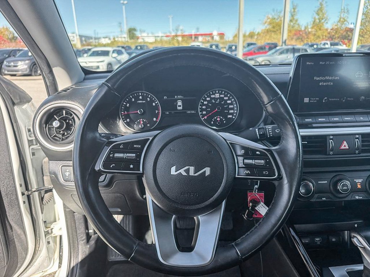 Kia Forte 3KPF34AD3NE523196 2022 Blanc Mirabel - photo #13