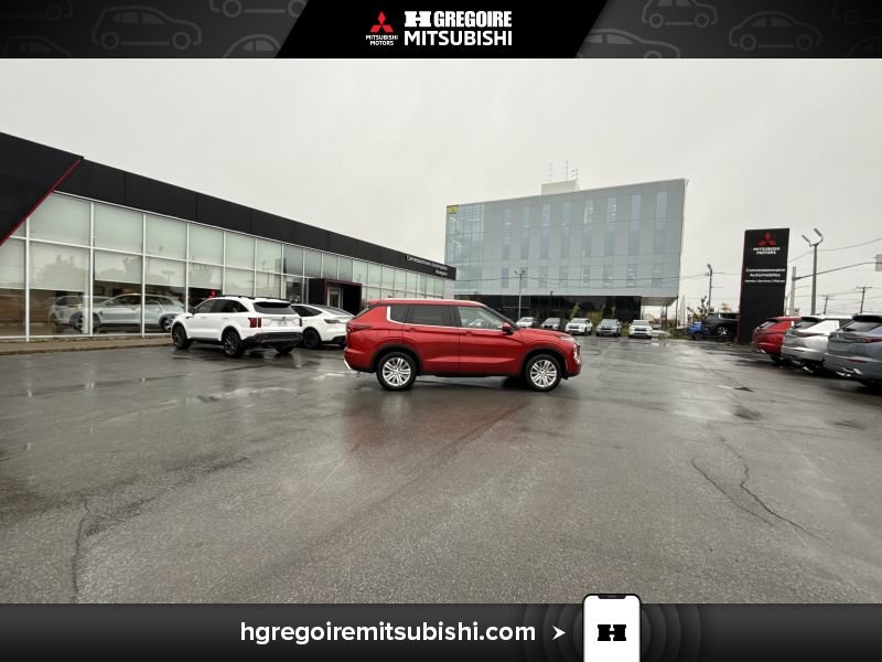 2024 Mitsubishi Outlander Red Saint-Eustache - photo #11