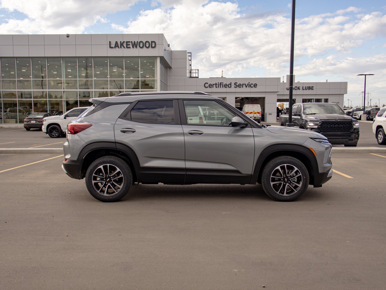 2025 Chevrolet Trailblazer AWD 4dr LT Grey Sherwood Park - photo #10