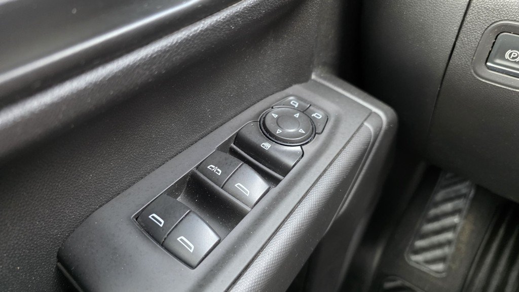 CHEVROLET Silverado 1500 Custom TrailBoss Z71 2025 Vert Mont-Laurier - photo #22