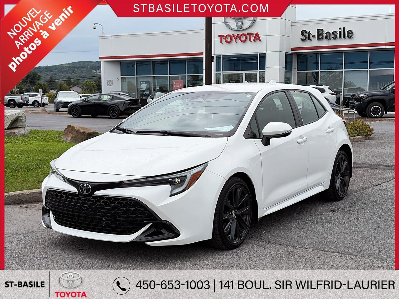 White 2023 Toyota Corolla Hatchback Hatchback Front-Wheel Drive Automatic