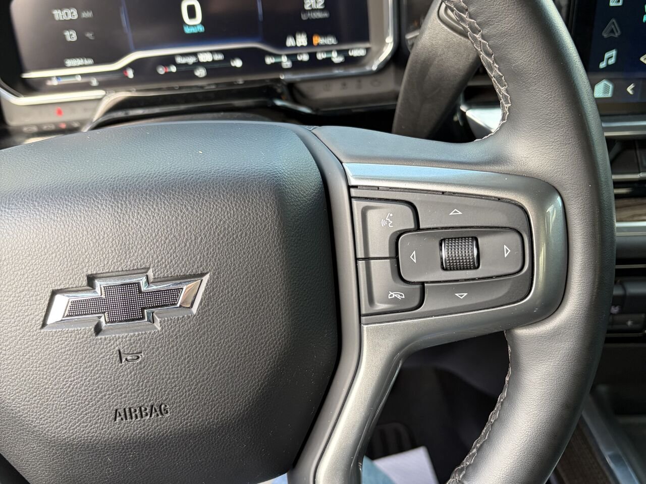 CHEVROLET SILVERADO K2500HD LT TRAILBOSS LT cabine multiplace 4RM 159 po 2025 Noir Gatineau - photo #6