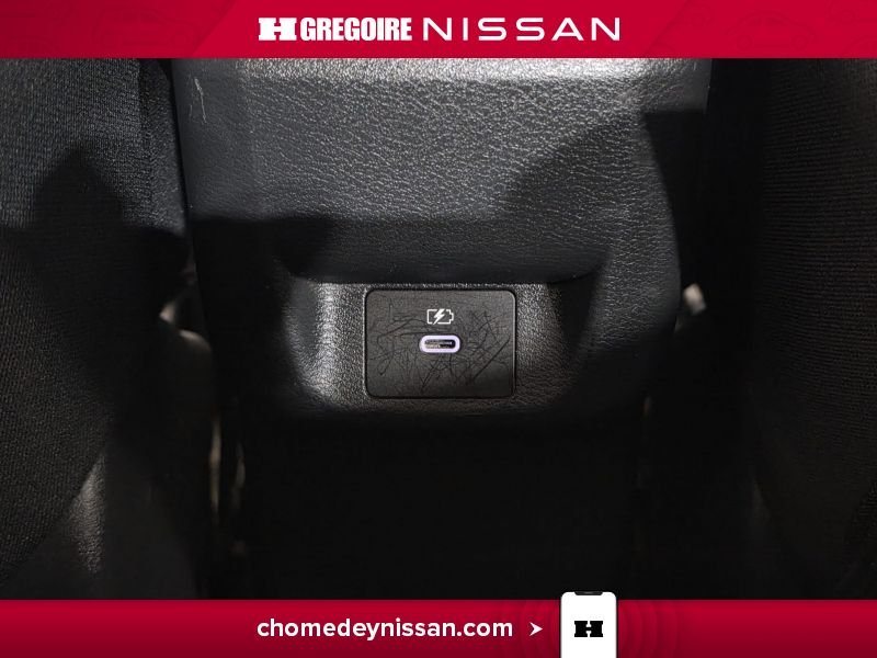 2025 Nissan Versa Black Blainville - photo #23