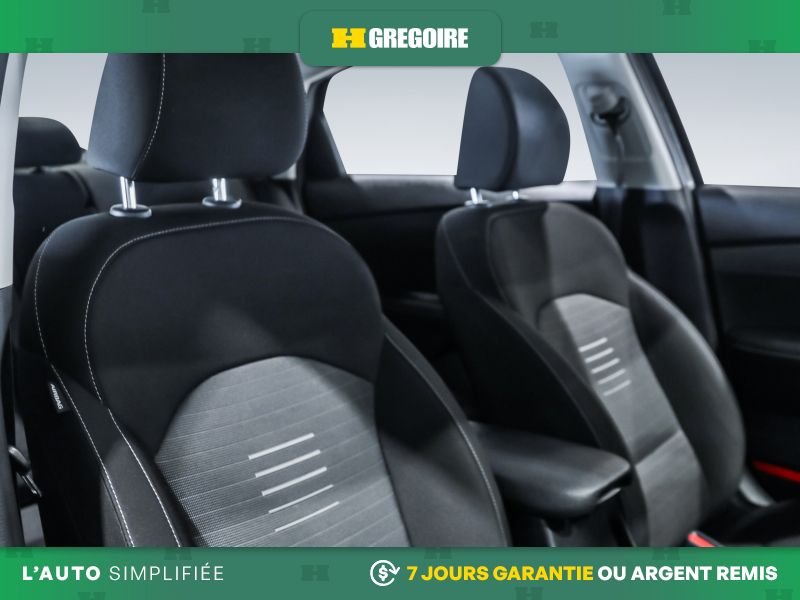 2019 Kia Forte Grey Blainville - photo #25