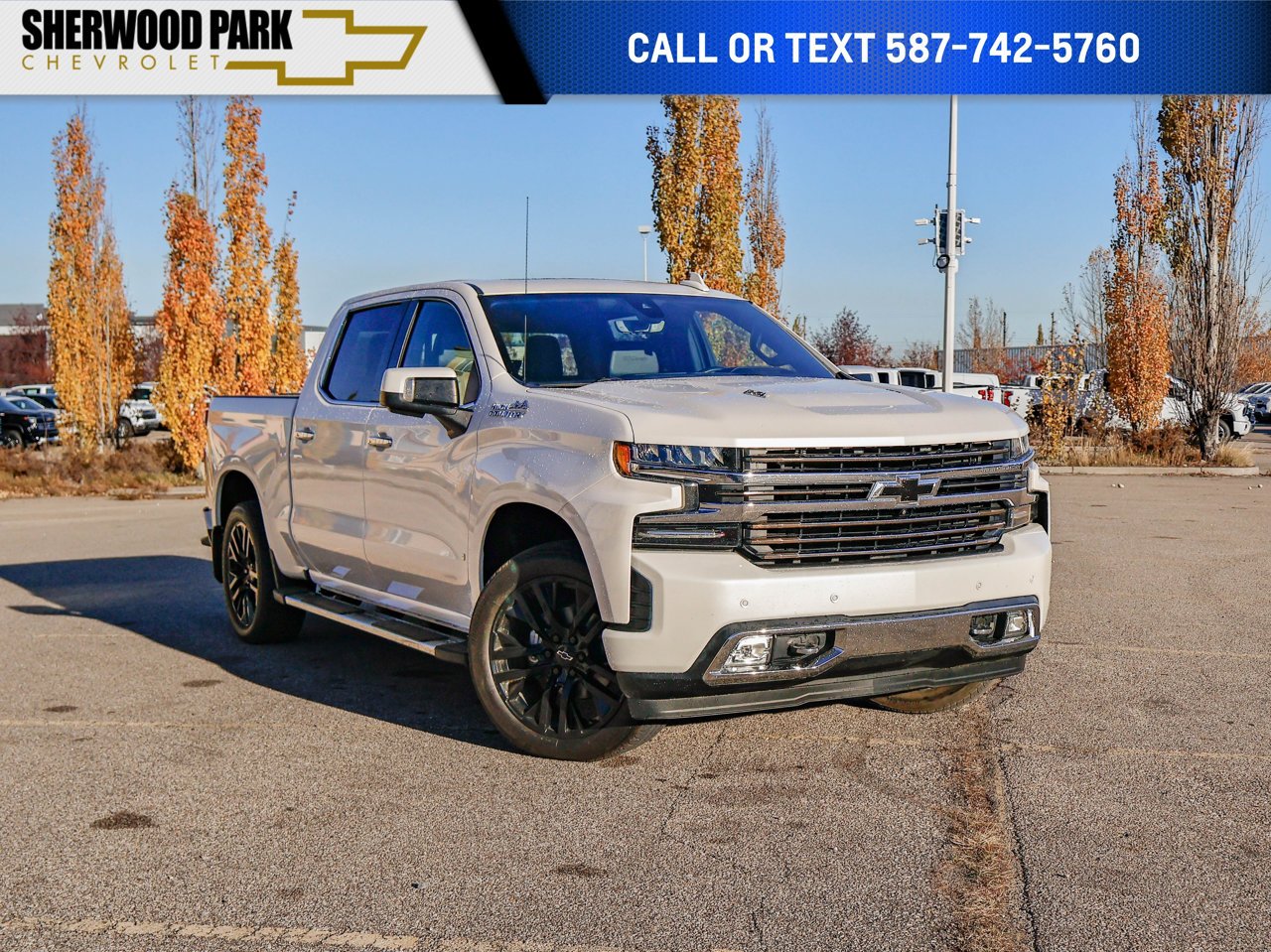 2020 Chevrolet Silverado 1500 4WD Crew Cab 147 High Country White Sherwood Park - photo #0