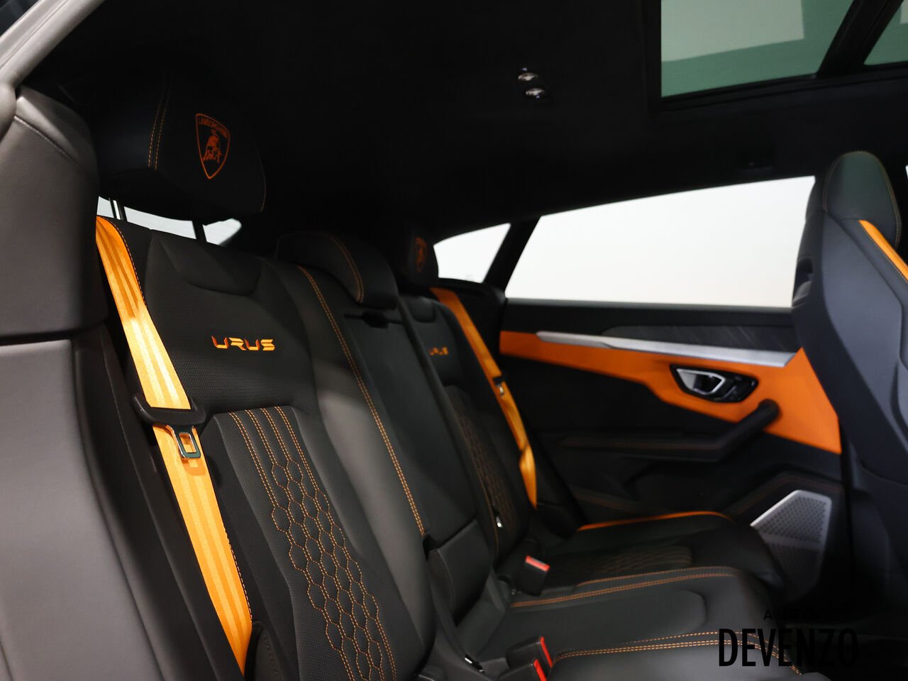 2024 Lamborghini Urus Orange Saint-Eustache - photo #9