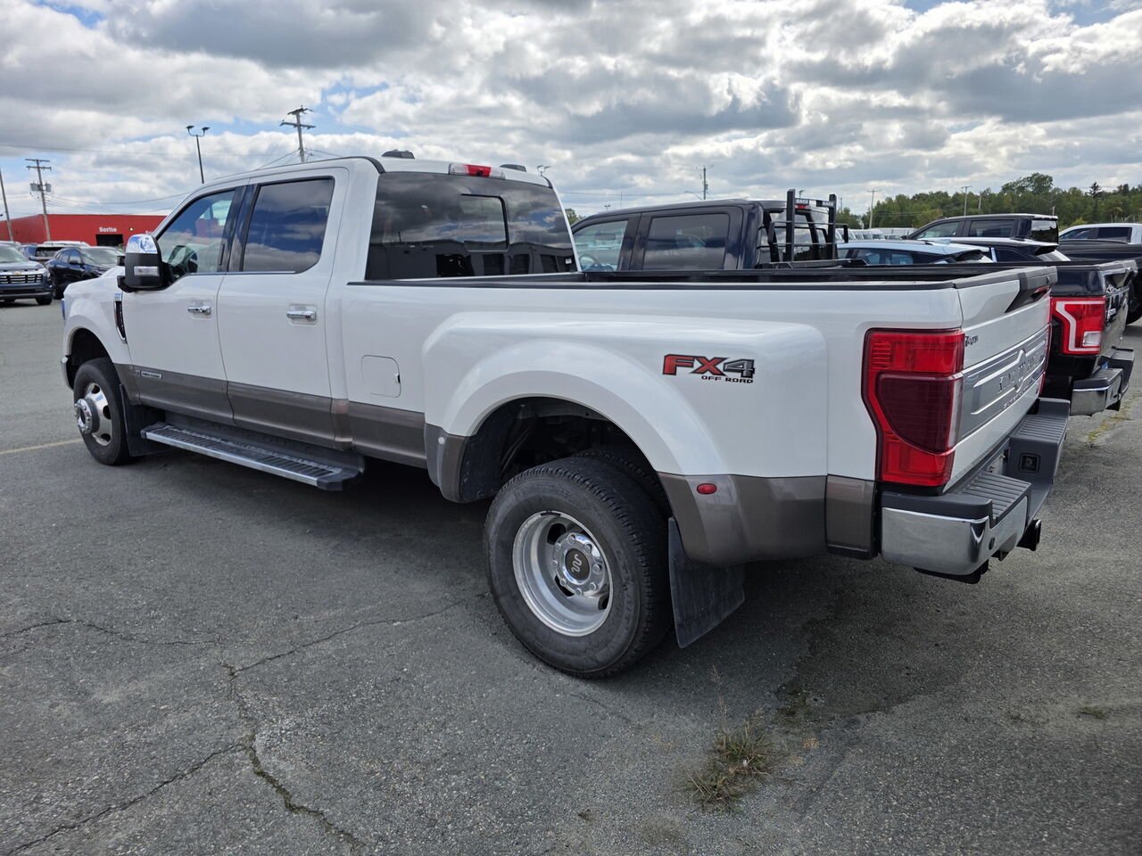 Ford Super Duty F-350 DRW XL cabine 6 places 4RM caisse de 8 pi 2021 Rouyn-Noranda - photo #4