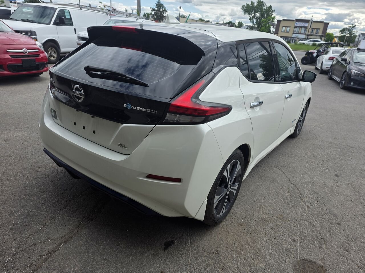 2018 Nissan LEAF White  - photo #5
