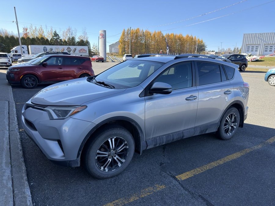 2017 Toyota RAV4 LE AWD PNEUS D'HIVER SIEGES CHAUFFANTS PAS ACCIDENTE Silver