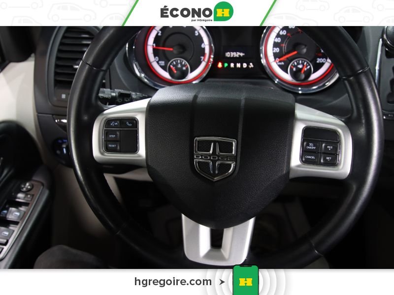 2016 Dodge GR Caravan White Laval - photo #11