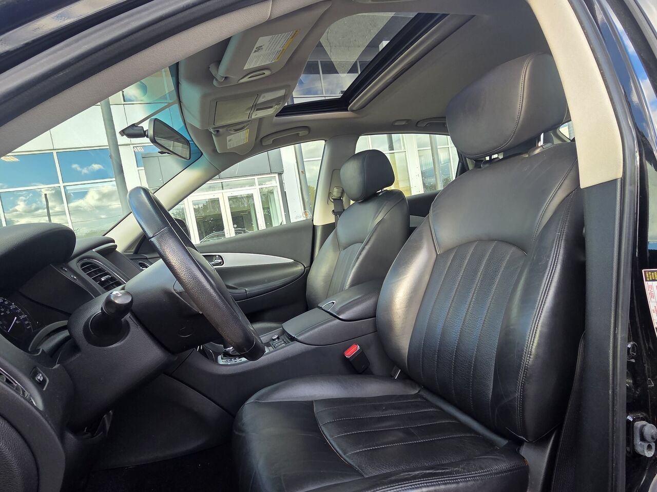 INFINITI QX50 2017 Noir Granby - photo #11