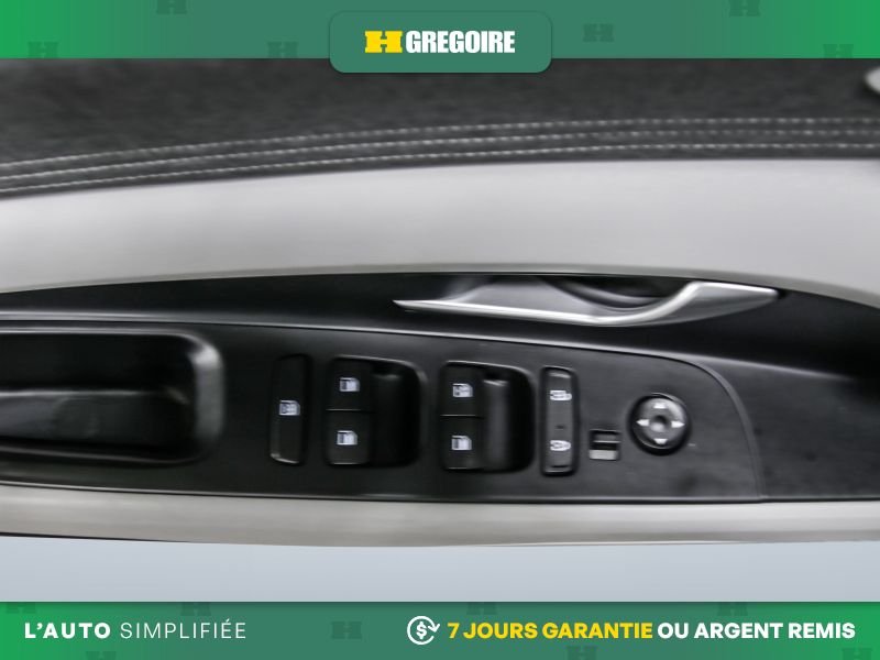 Hyundai Elantra 2022 Gris Blainville - photo #23
