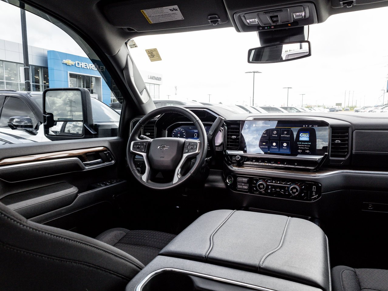 2024 Chevrolet Silverado 2500HD 4WD Crew Cab 159 LT Black Sherwood Park - photo #28