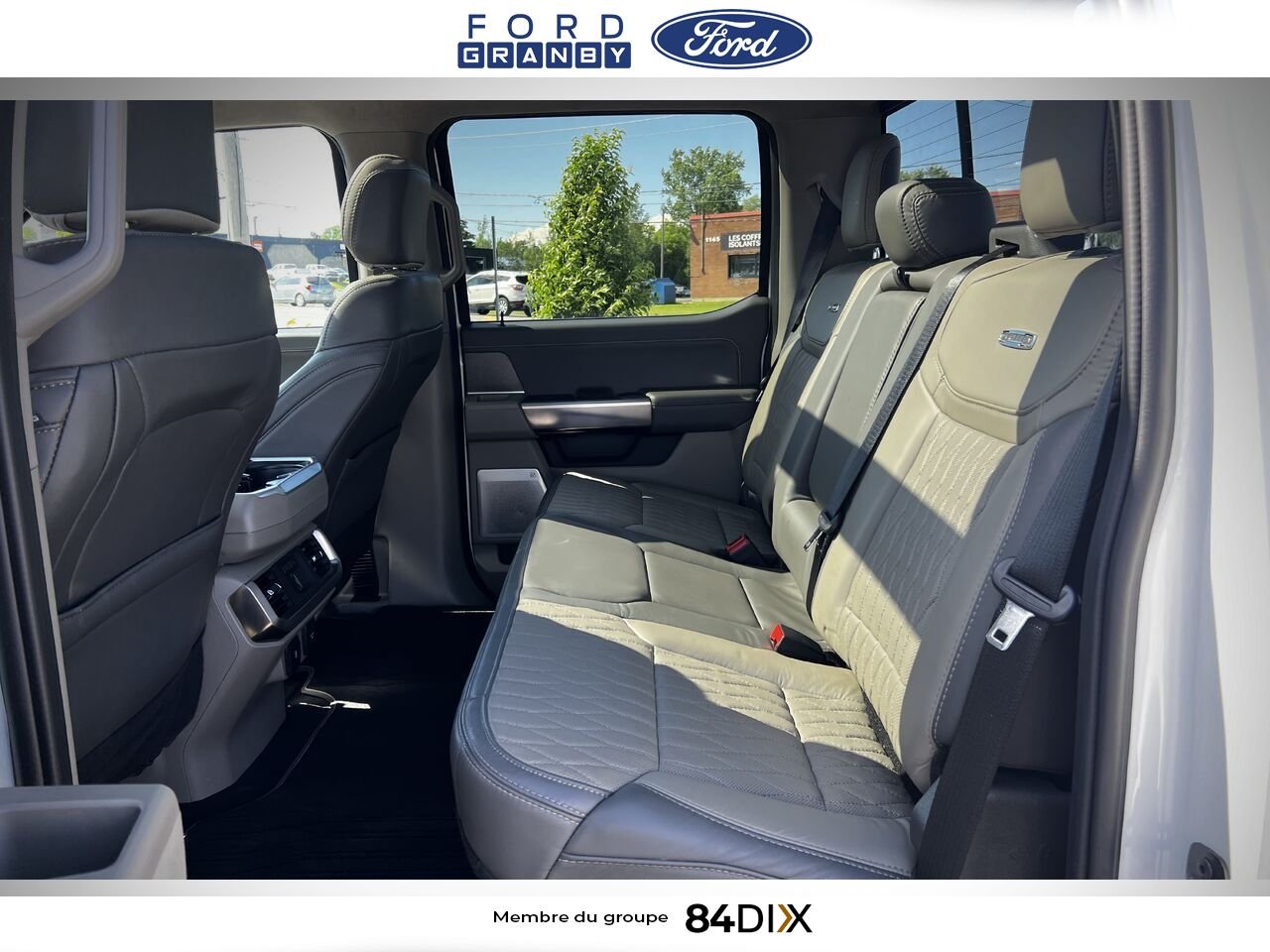 Ford F-150 2024 Blanc Granby - photo #33